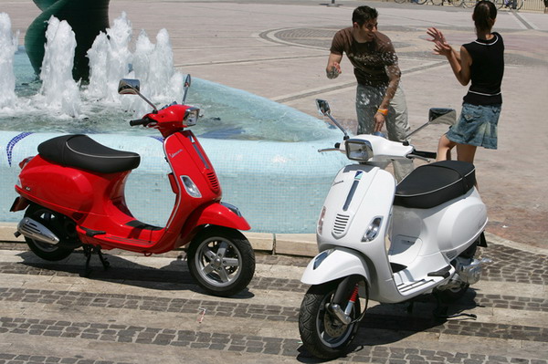 Vespa S